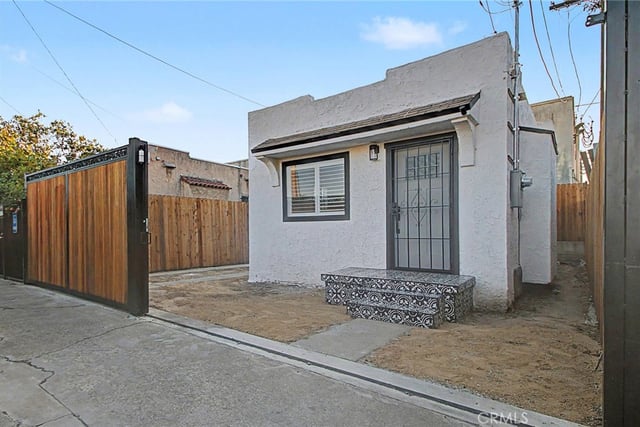 1819 Cerritos Avenue, Long Beach, CA 90806 — photo 17 of 25