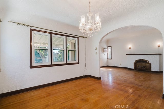 735 E Verdugo Avenue, Burbank, CA 91501 — photo 14 of 41
