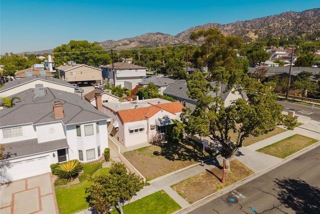 735 E Verdugo Avenue, Burbank, CA 91501 — photo 37 of 41