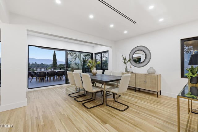 2001 Kenilworth Ave, Los Angeles, CA 90039 — photo 13 of 59