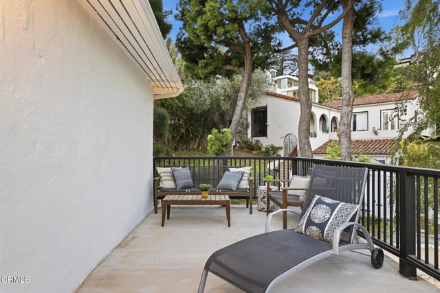 2001 Kenilworth Ave, Los Angeles, CA 90039 — photo 24 of 59