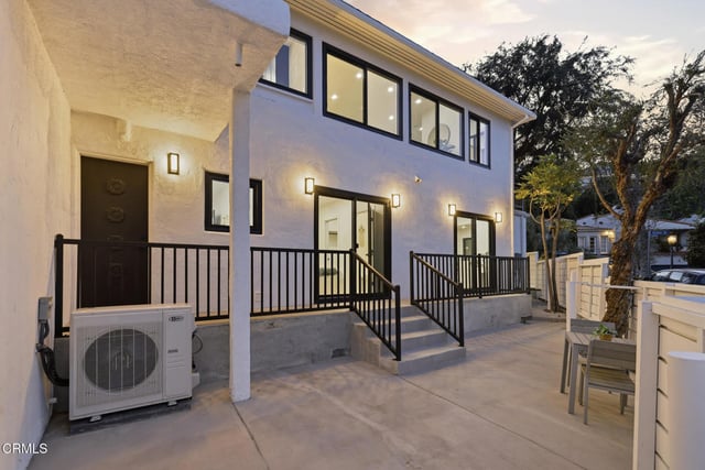 2001 Kenilworth Ave, Los Angeles, CA 90039 — photo 45 of 59