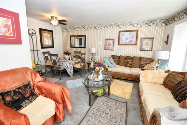 12902 S Berendo, Gardena, CA 90247 — photo 14 of 27