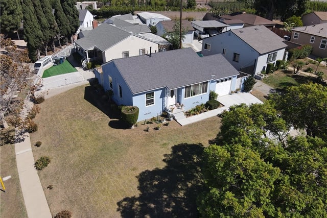 12902 S Berendo, Gardena, CA 90247 — photo 5 of 27