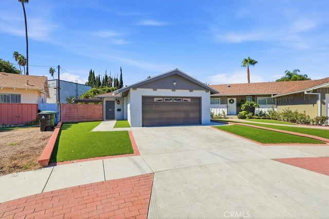 7227 Whitaker Avenue, Lake Balboa, CA 91406 — photo 2 of 58