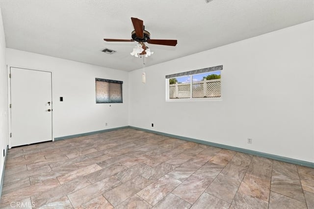 7227 Whitaker Avenue, Lake Balboa, CA 91406 — photo 39 of 58