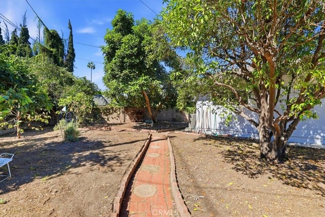 7227 Whitaker Avenue, Lake Balboa, CA 91406 — photo 52 of 58
