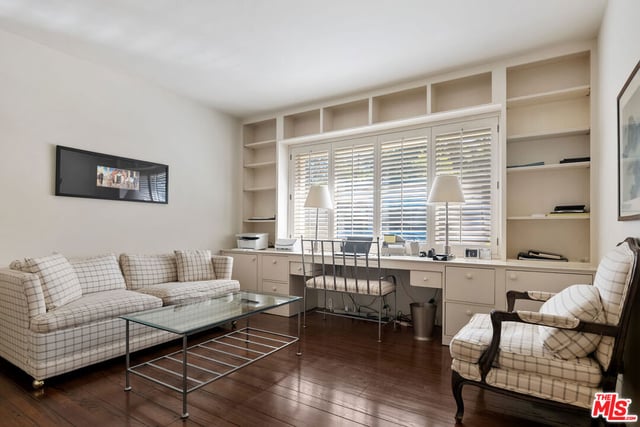 15337 Stonewood Terrace, Sherman Oaks, CA 91403 — photo 22 of 36