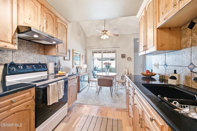 1402 Ramona Drive, Newbury Park, CA 91320 — photo 10 of 21
