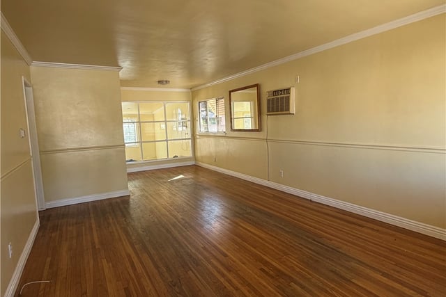 8360 Katherine Avenue, Panorama City, CA 91402 — photo 11 of 24