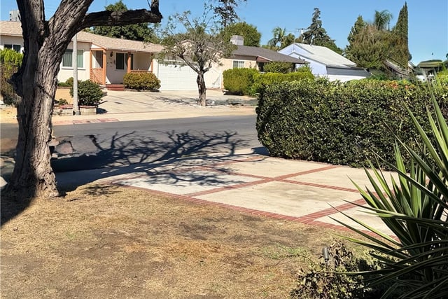 8360 Katherine Avenue, Panorama City, CA 91402 — photo 3 of 24