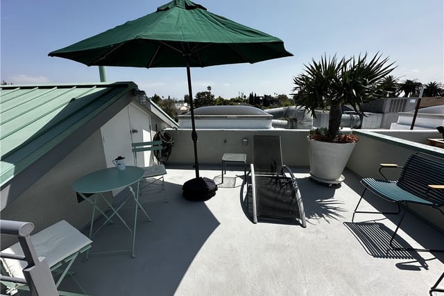 406 Brooks Avenue, Venice, CA 90291 — photo 20 of 27