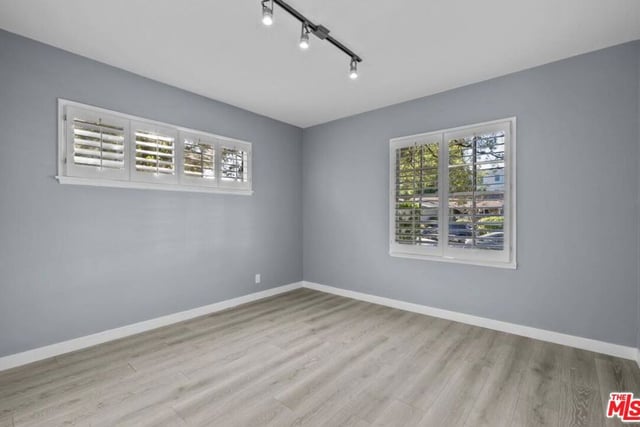 6114 Buffalo Avenue, Van Nuys, CA 91401 — photo 10 of 22