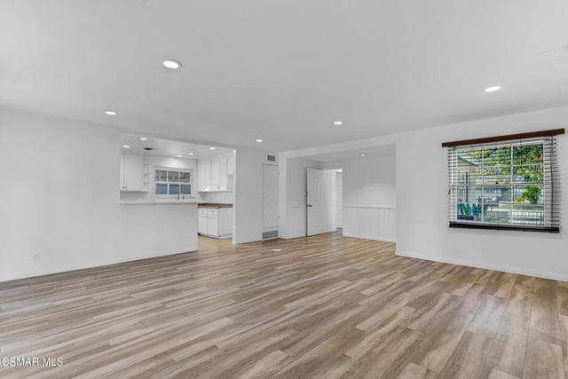 16856 Rinaldi Street, Granada Hills, CA 91344 — photo 7 of 28
