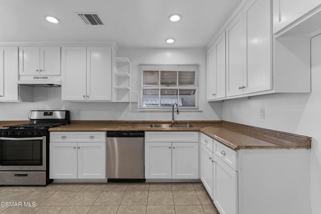 16856 Rinaldi Street, Granada Hills, CA 91344 — photo 9 of 28