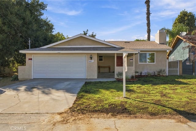 28927 Morningside, Castaic, CA 91384 — photo 2 of 28