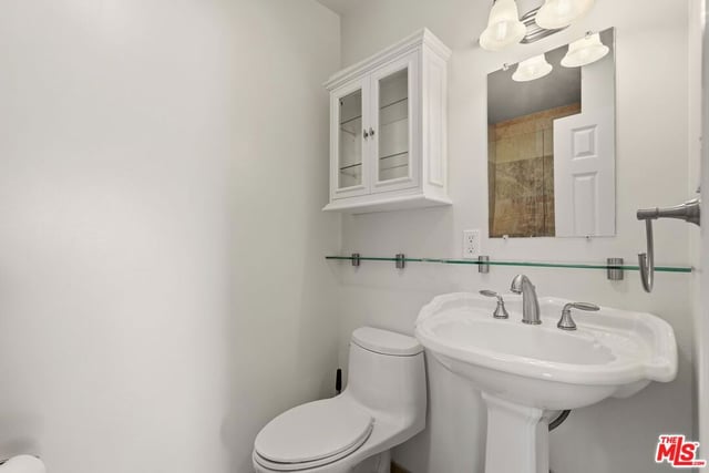 2007 W 180th Place, Torrance, CA 90504 — photo 4 of 21