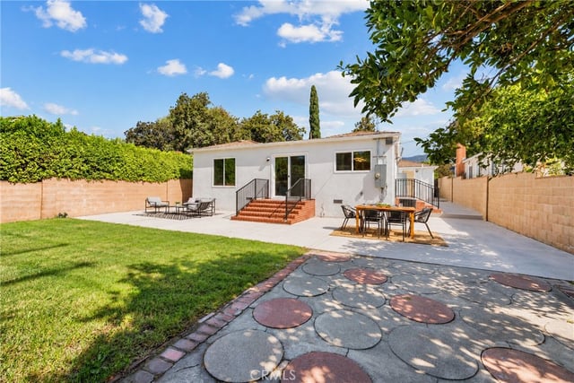 1406 Fairfield Street, Glendale, CA 91201 — photo 24 of 30