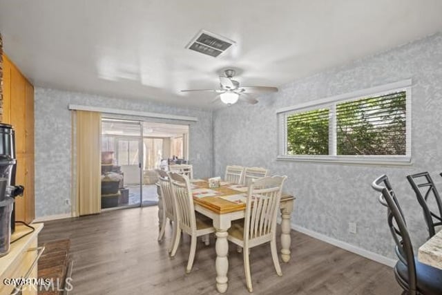 554 W Avenue J-11, Lancaster, CA 93534 — photo 6 of 19