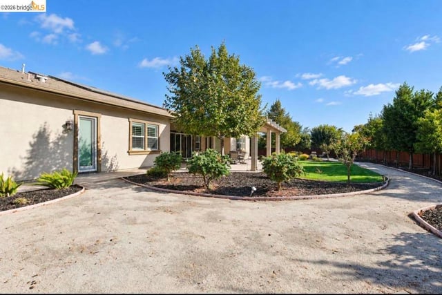 1565 Lone Oak Rd, Brentwood, CA 94513 — photo 38 of 45