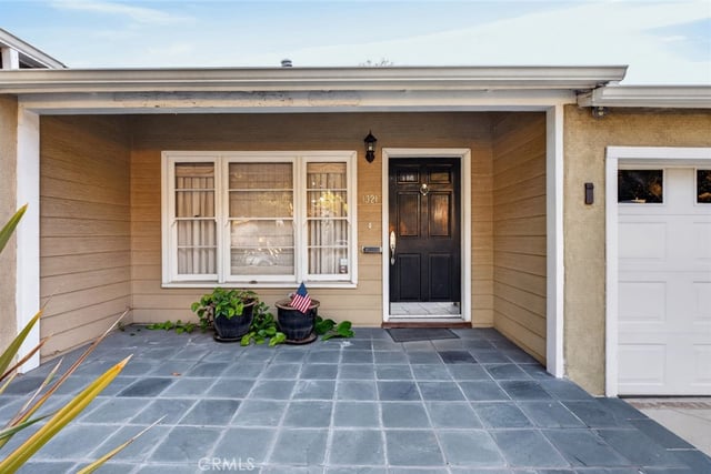 1321 Graynold, Glendale, CA 91202 — photo 5 of 32