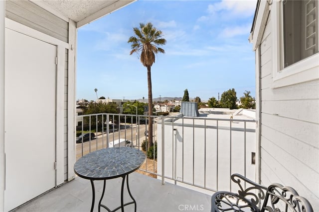 1121 E Wilson 12, Glendale, CA 91206 — photo 10 of 36