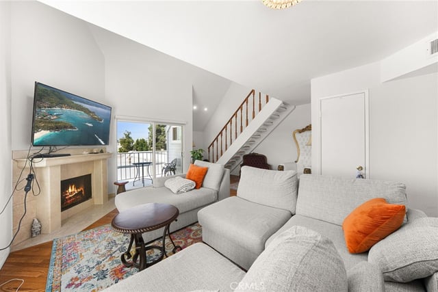 1121 E Wilson 12, Glendale, CA 91206 — photo 5 of 36