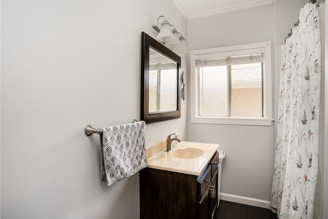 12808 Shoup Avenue, Hawthorne, CA 90250 — photo 8 of 34