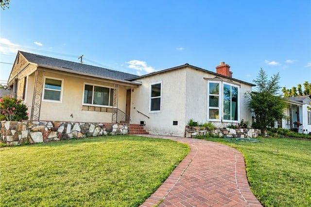 8721 Crenshaw Boulevard, Inglewood, CA 90305 — photo 2 of 12