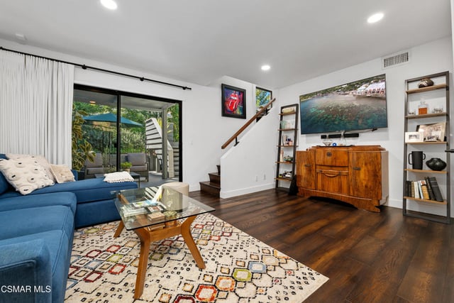 1519 N View Drive, Westlake Village, CA 91362 — photo 8 of 45