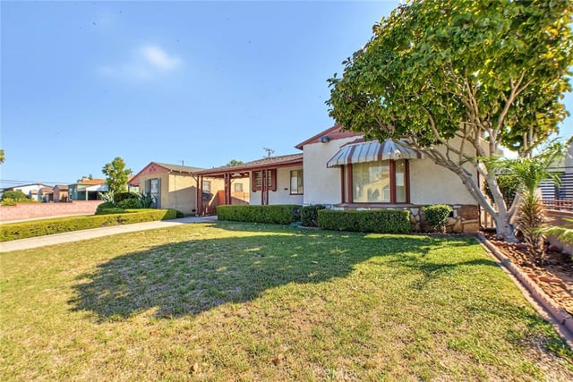 1438 W 94th Street, Los Angeles, CA 90047 — photo 2 of 29