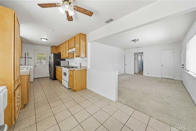 44745 6th E, Lancaster, CA 93535 — photo 8 of 28
