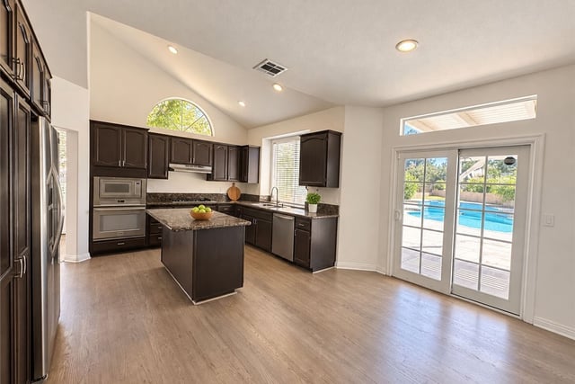 29364 Canyon Rim Place, Canyon Country, CA 91387 — photo 18 of 49