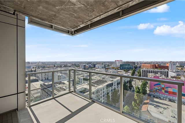 1155 S S Grand Avenue 1601, Los Angeles, CA 90015 — photo 10 of 37