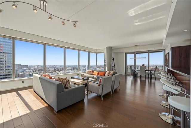 1155 S S Grand Avenue 1601, Los Angeles, CA 90015 — photo 4 of 37