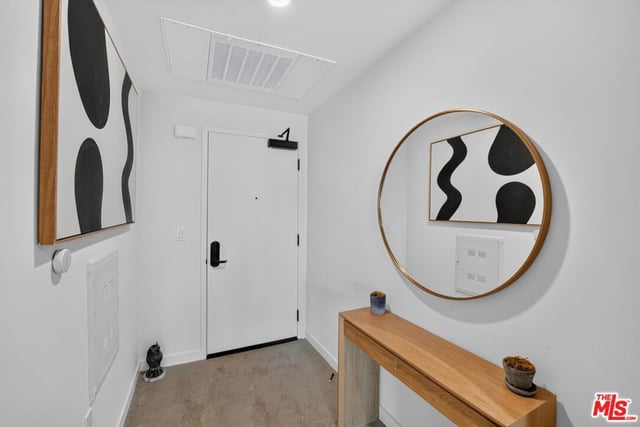 904 S New Hmapshire Avenue 403, Los Angeles, CA 90006 — photo 10 of 26