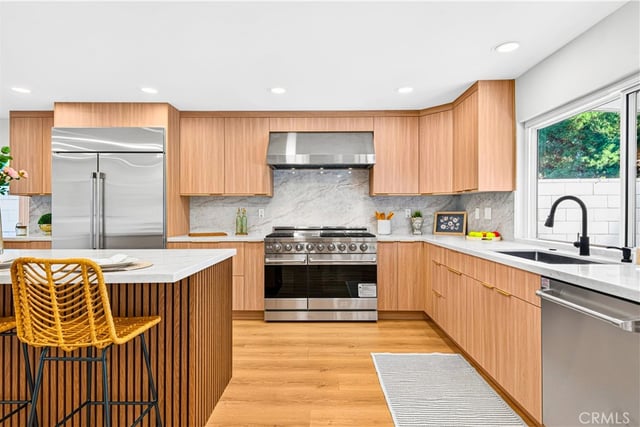 4348 Topanga Canyon Boulevard, Woodland Hills, CA 91364 — photo 13 of 64