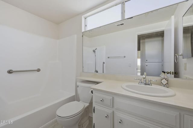 2110 Pamela Street, Oxnard, CA 93036 — photo 32 of 44