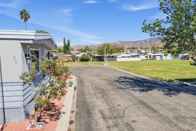 1550 Rory Lane 210, Simi Valley, CA 93063 — photo 44 of 46