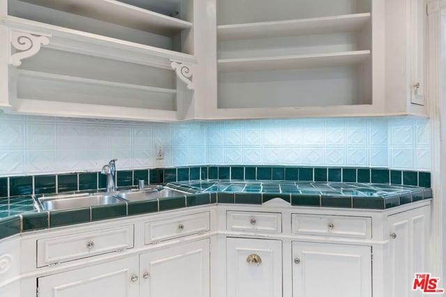 877 Montecito Drive, Los Angeles, CA 90031 — photo 14 of 35