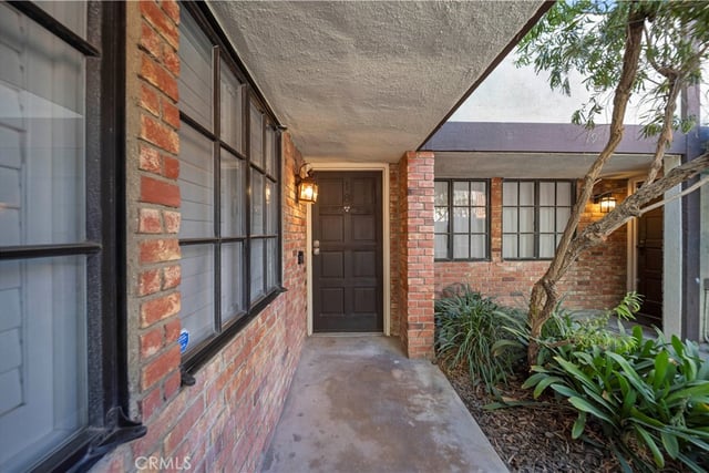 1429 Valley View Road 18, Glendale, CA 91202 — photo 5 of 52