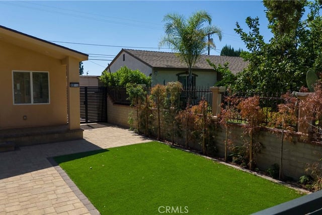 13712 Community, Panorama City, CA 91402 — photo 2 of 75