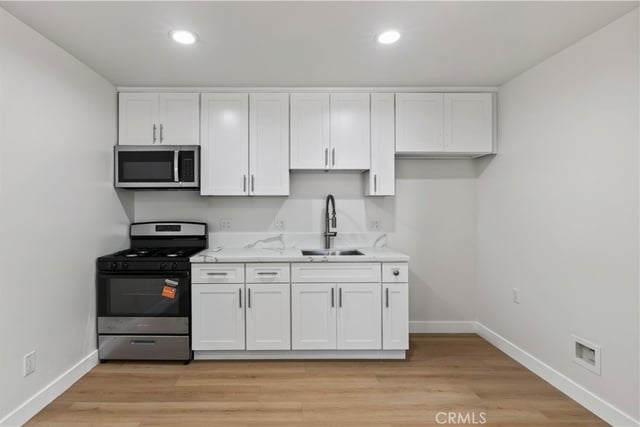 13712 Community, Panorama City, CA 91402 — photo 20 of 75