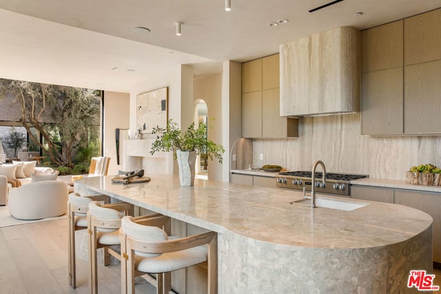 2267 Betty Lane, Beverly Hills, CA 90210 — photo 17 of 75
