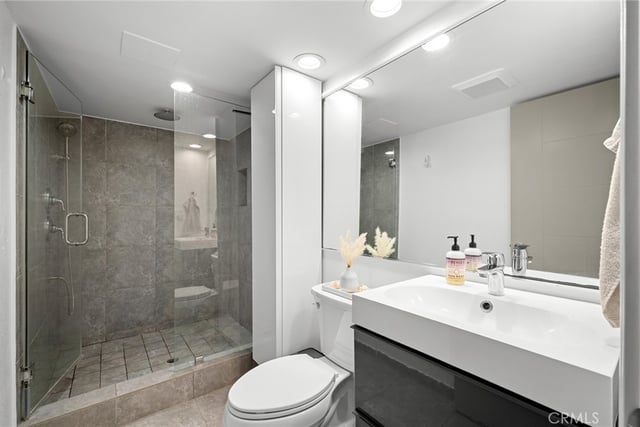 1325 Valley View Road 105, Glendale, CA 91202 — photo 26 of 33