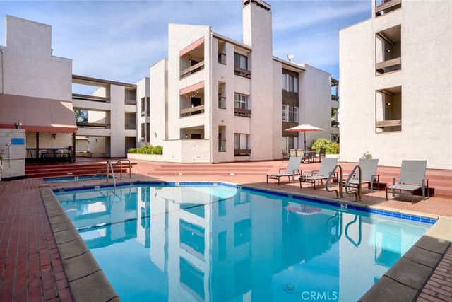 1325 Valley View Road 105, Glendale, CA 91202 — photo 30 of 33