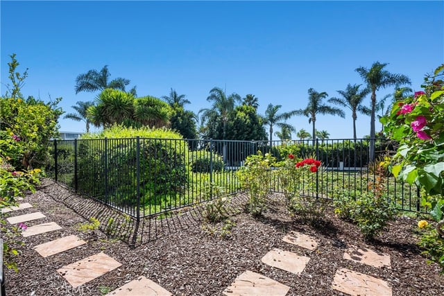 6402 Sealpoint Court, Rancho Palos Verdes, CA 90275 — photo 33 of 44