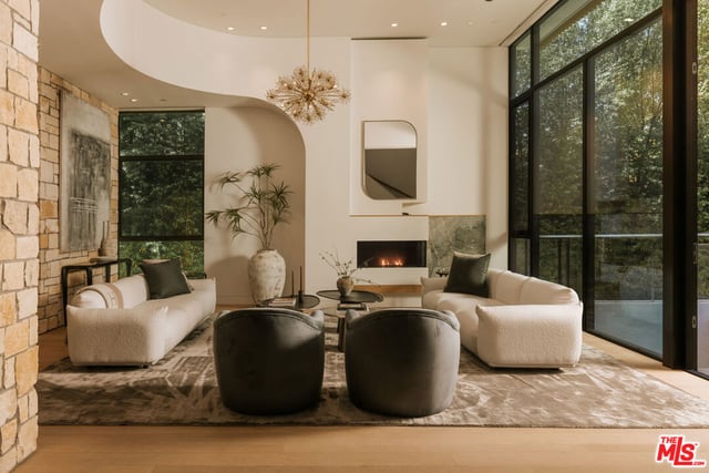 709 Walden Drive, Beverly Hills, CA 90210 — photo 3 of 42