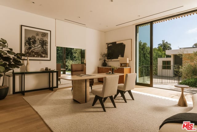 709 Walden Drive, Beverly Hills, CA 90210 — photo 9 of 42