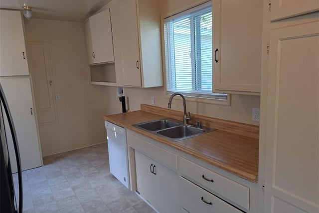 2813 Sonoma, Torrance, CA 90503 — photo 4 of 11